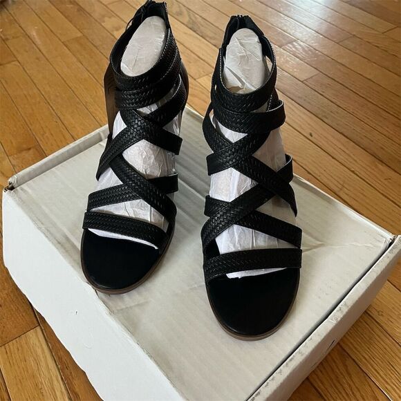 Women's Black Gladiator Sandals Size 11M Strappy Casual - Picture 5 of 9